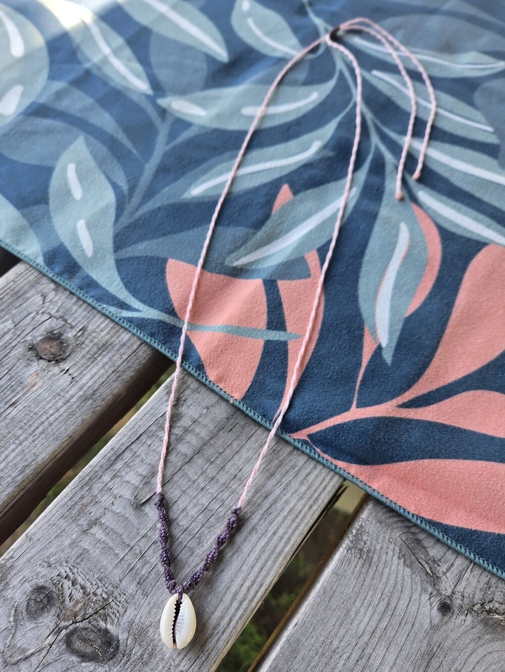 New Handmade Sage Bohème Shell Pendant Necklace - Purple & Light Pink